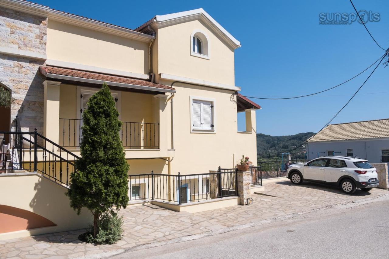 Villa Konstantina Petrití Εξωτερικό φωτογραφία